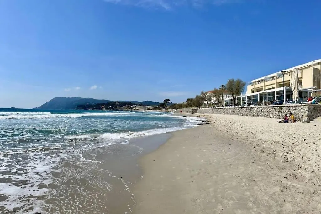 La Plage, Residence La Fontaine La Seyne-sur-Mer France